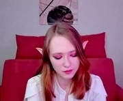 rumiliya is a 18 year old female webcam sex model.