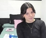 monica_andrade is a 19 year old female webcam sex model.