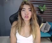 elena_ricci is a 20 year old female webcam sex model.