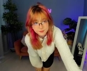 over__thinking is a 18 year old female webcam sex model.