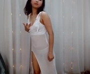 aysa_min is a 20 year old female webcam sex model.