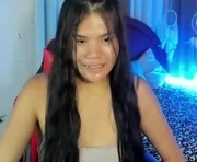 hotbunnyrainx is a 19 year old female webcam sex model.