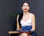kyller_quinn is a  year old female webcam sex model.