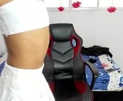 mariana_ofc is a 18 year old shemale webcam sex model.