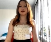 brimladcoleson is a 19 year old female webcam sex model.