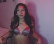 hotdior4u is a 18 year old shemale webcam sex model.