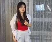 catheryneells is a 18 year old female webcam sex model.