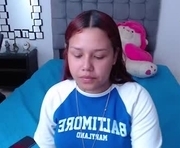 giselle_blanco is a 18 year old female webcam sex model.