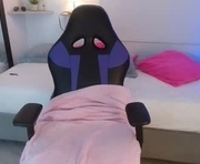 juliabust1 is a  year old female webcam sex model.