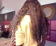 kaiavalentinee is a 26 year old female webcam sex model.