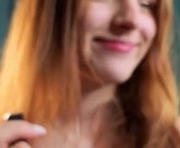 odelyncure is a 18 year old female webcam sex model.