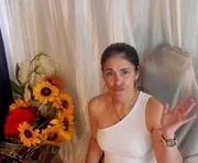 wanda_walton is a 50 year old female webcam sex model.