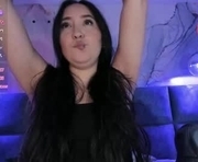 alissajoness is a 27 year old female webcam sex model.