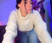 isabella_dl is a 21 year old female webcam sex model.