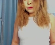 ohmymira is a 18 year old female webcam sex model.