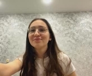 idellmannheim is a 18 year old female webcam sex model.