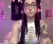 Online sex chat room with  yrs old female, ,  ,  - nikkixdiamonds27