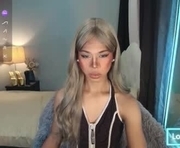 queen_nicolexxx is a  year old shemale webcam sex model.