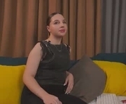 danielacrystal is a 18 year old female webcam sex model.