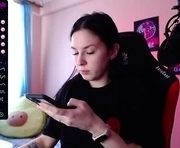 linyashaa is a 23 year old female webcam sex model.
