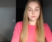 happy_fox_ is a 19 year old female webcam sex model.