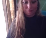 hannahevans2 is a  year old female webcam sex model.