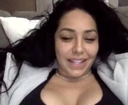 mamiwants2ply is a  year old female webcam sex model.