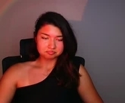 steffi_xo is a 19 year old female webcam sex model.