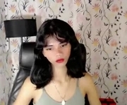 yourfavoratevivian is a  year old female webcam sex model.