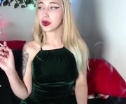 hallie_cam is a 21 year old female webcam sex model.