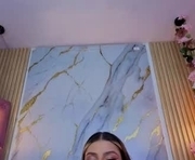 lissadupont is a 25 year old female webcam sex model.