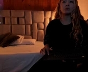 saori_newman is a 33 year old female webcam sex model.