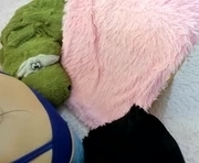 hanna_harrison is a 28 year old female webcam sex model.
