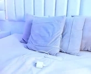 im_kazumi is a  year old female webcam sex model.