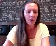 mrs__le is a 38 year old female webcam sex model.