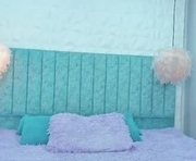 blair_harrison is a 18 year old female webcam sex model.