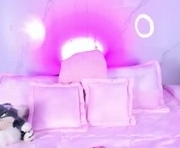 im_alesa is a  year old female webcam sex model.