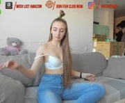 shyanna_and_alex is a 19 year old couple webcam sex model.