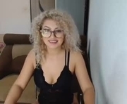 chanelis069 is a 22 year old female webcam sex model.