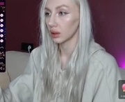 soo_emma is a 23 year old female webcam sex model.