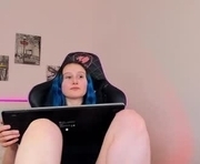 blackberrry_ is a 19 year old female webcam sex model.