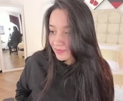 sweet_cyn is a 33 year old female webcam sex model.