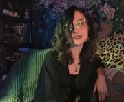 _lady_luna_ is a 28 year old female webcam sex model.