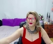 lucillefenlys is a 42 year old female webcam sex model.