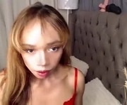 urprettyashley69 is a  year old shemale webcam sex model.