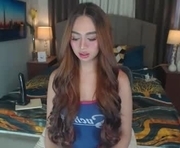 elliecummers is a 18 year old shemale webcam sex model.