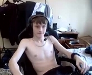 mikkiforus is a 25 year old male webcam sex model.