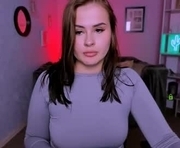 erin_terin is a 22 year old female webcam sex model.