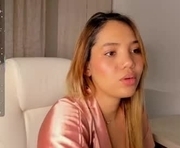 kata22sofia is a 25 year old female webcam sex model.