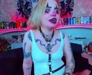 aru_koto is a 18 year old female webcam sex model.